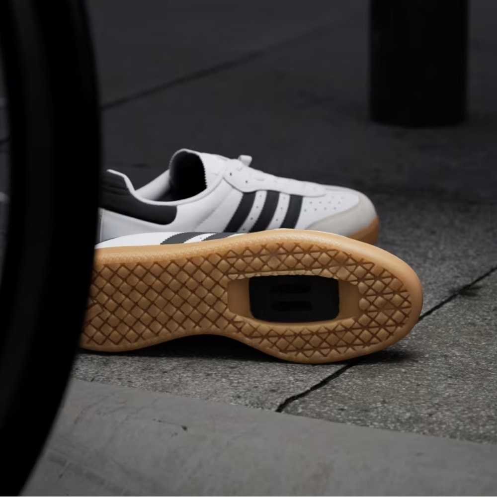 Adidas Velosamba Cycling Sneakers New With Box Mens size 9 , 9.5 , 11 , 12 - Picture 4 of 10
